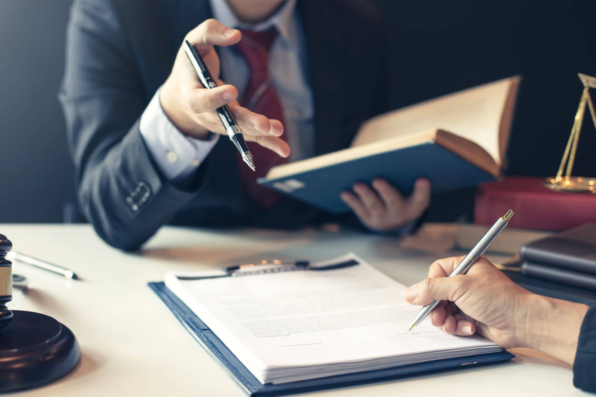 Harcèlement après divorce : quels sont vos recours en droit pénal ? Rombas
