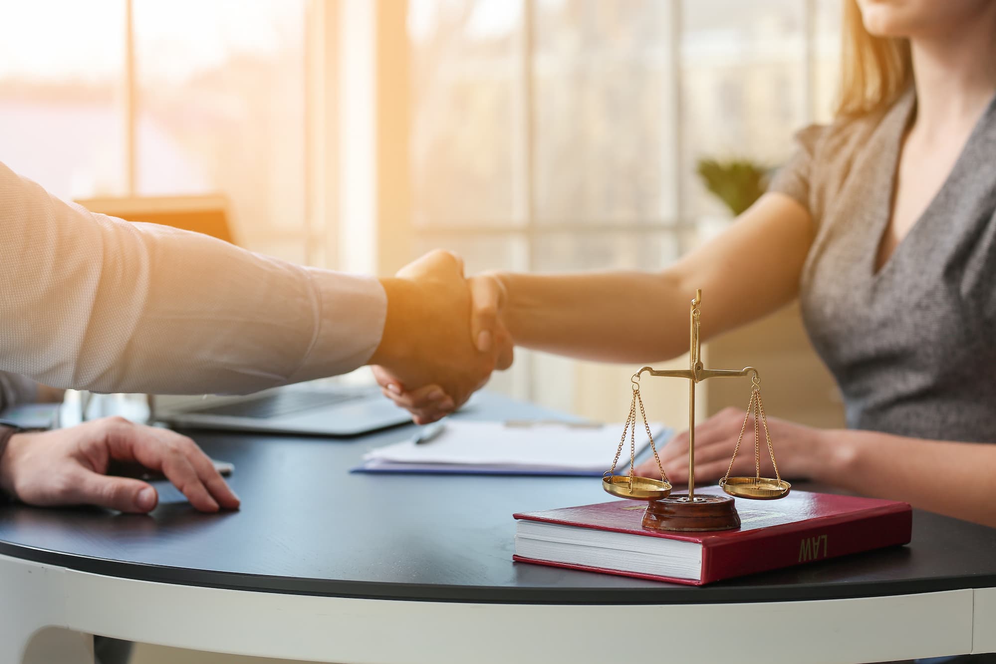 Harc&egrave;lement apr&egrave;s divorce : comment un avocat p&eacute;naliste peut-il vous aider &agrave; faire cesser les agissements ? Fameck